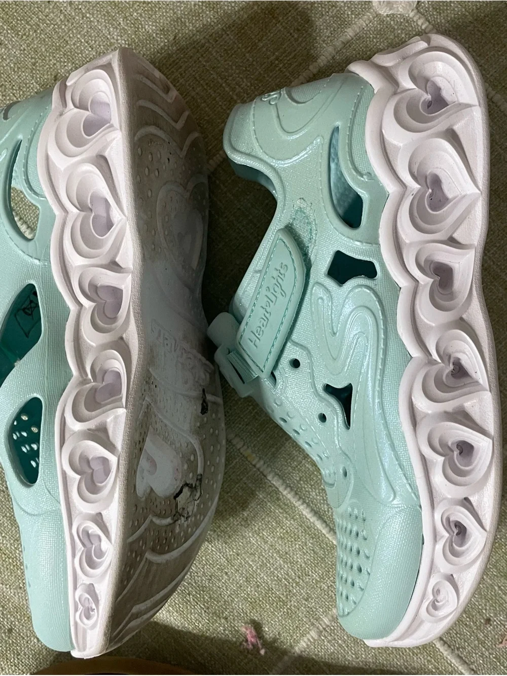 Skechers Kids Mint Green Heart-Detail Clog Sandals